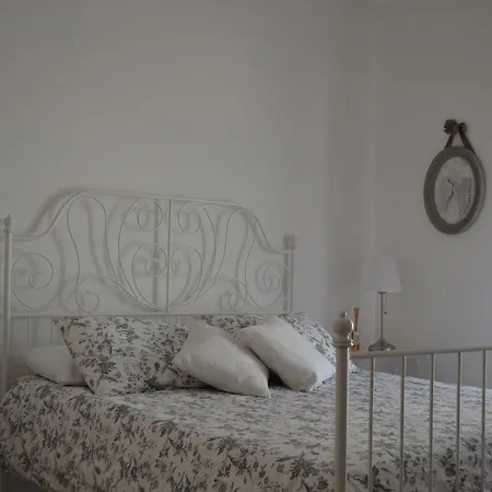 Country Chic Будинок відпочинку Помпеї